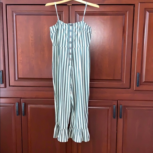 NWT! ASOS Petite Jumpsuit - Picture 2 of 10